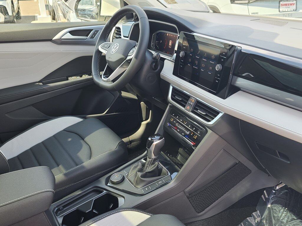 2025 Volkswagen Taos 1.5T SEL Springfield VA