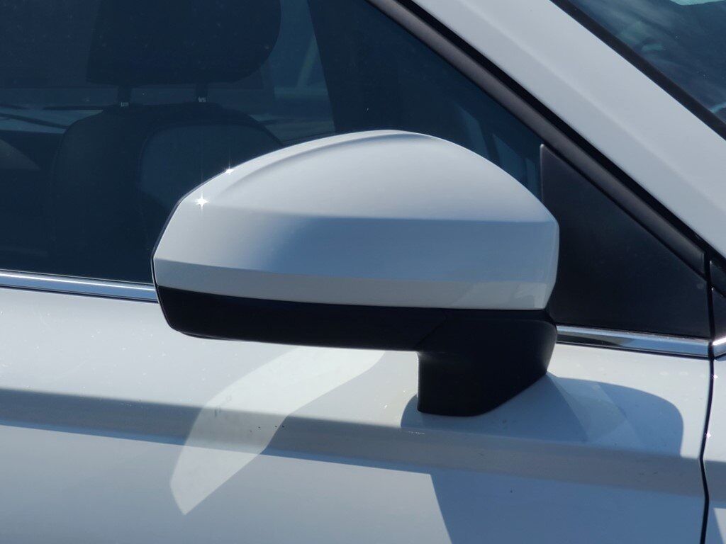 2025 Volkswagen Taos 1.5T SEL Springfield VA